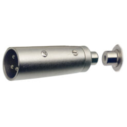 Male XLR/ female RCA adaptor in blister