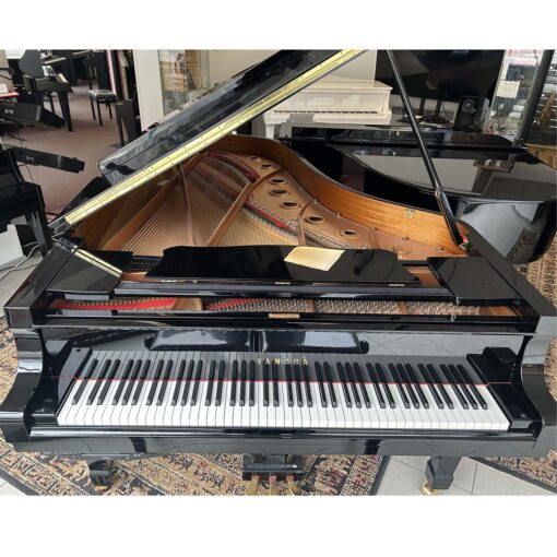 YAMAHA C7 GRAND PIANO POLISHED EBONY