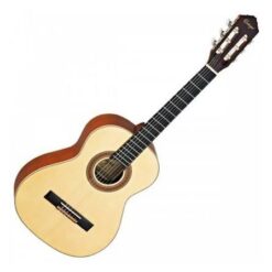 ORTEGA FAMILY SERIES CLASSICAL GUITAR